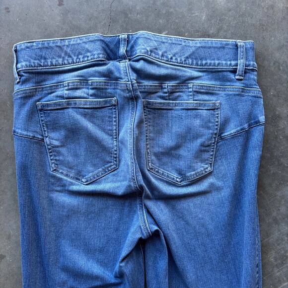 Torrid Bombshell Flare Jeans Women's 14R Blue Premium Stretch Denim Five Pockets - Picture 10 of 12